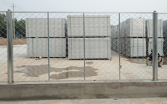 鐵絲網(wǎng)定制圍擋